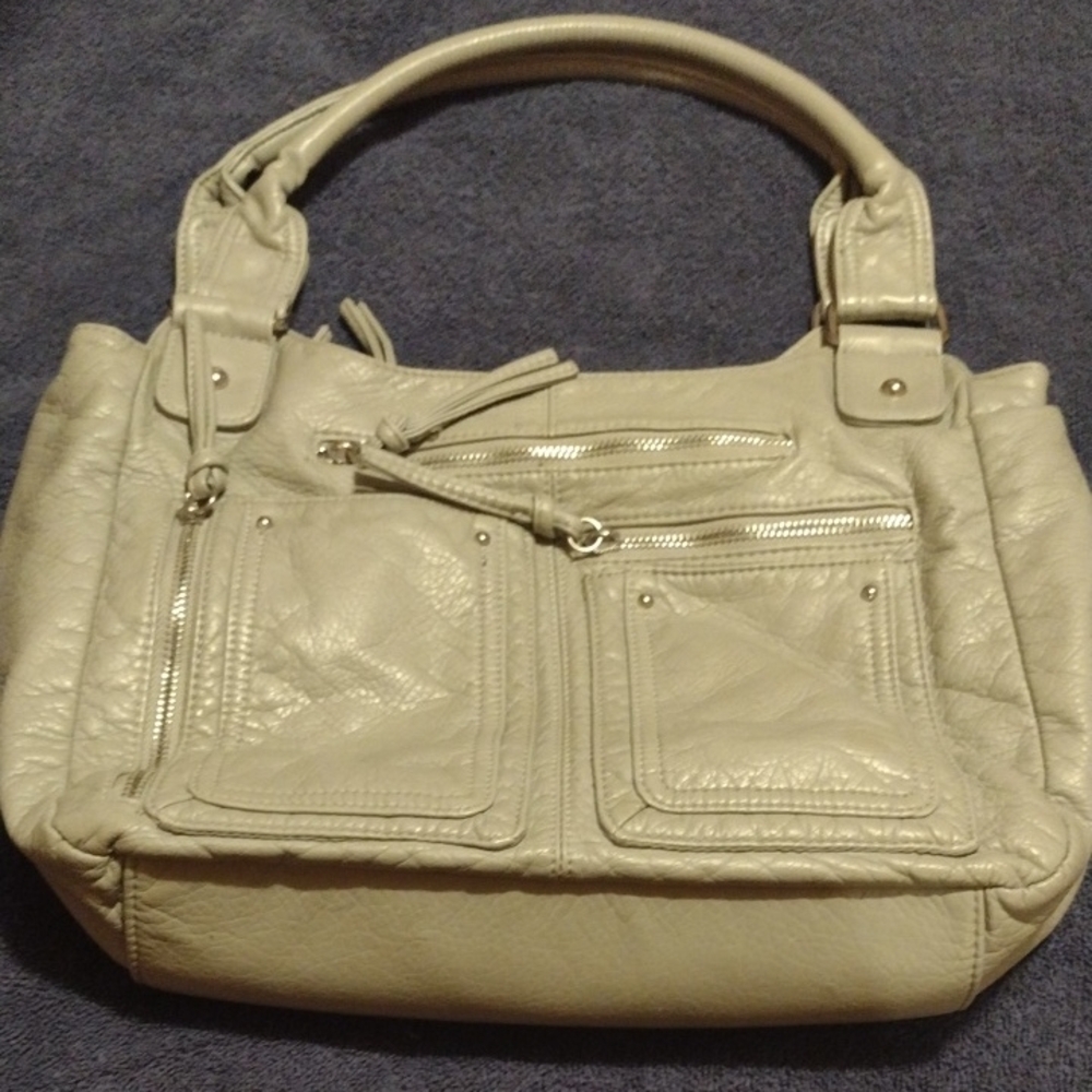 Elegant Cream Leather Handbag